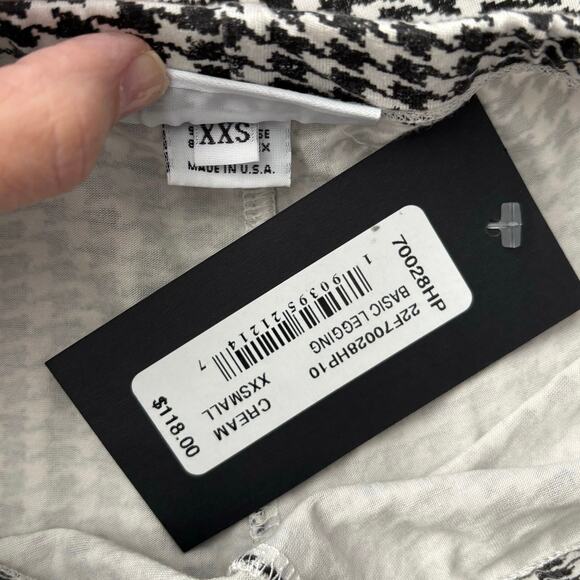NEW Bryn Walker Size XXS Houndstooth Printed Leggings Black White USA Made - Picture 6 of 7
